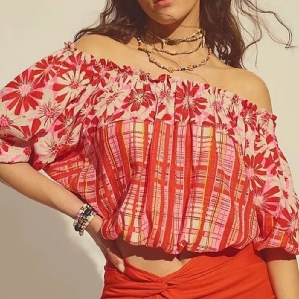 NWT Free People Red and Pink Felicity Cropped Linen Blend Off Shoulder Top
